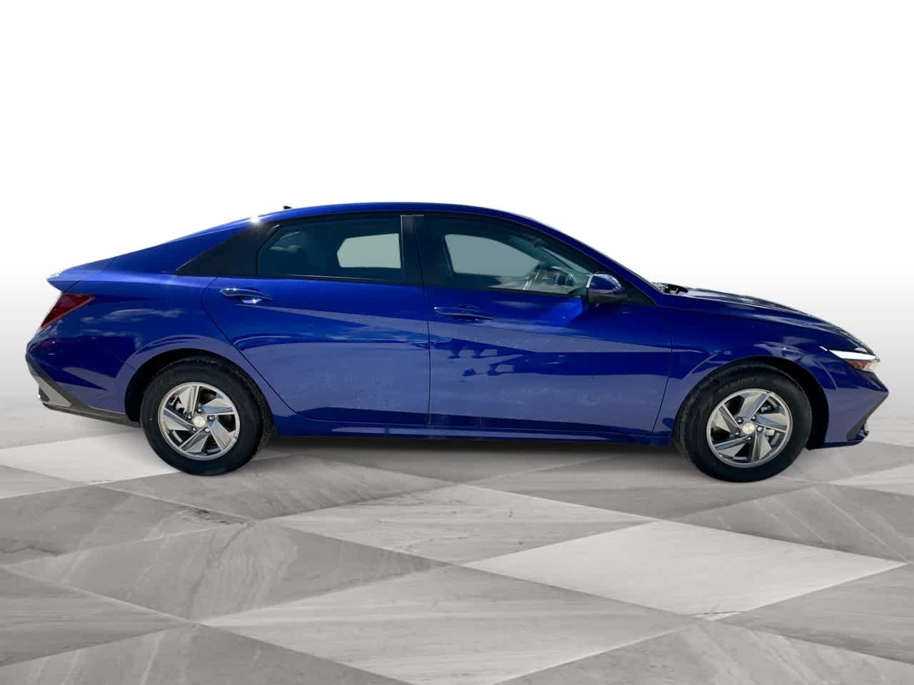 Thumbnail: 2025 Hyundai Elantra - 9