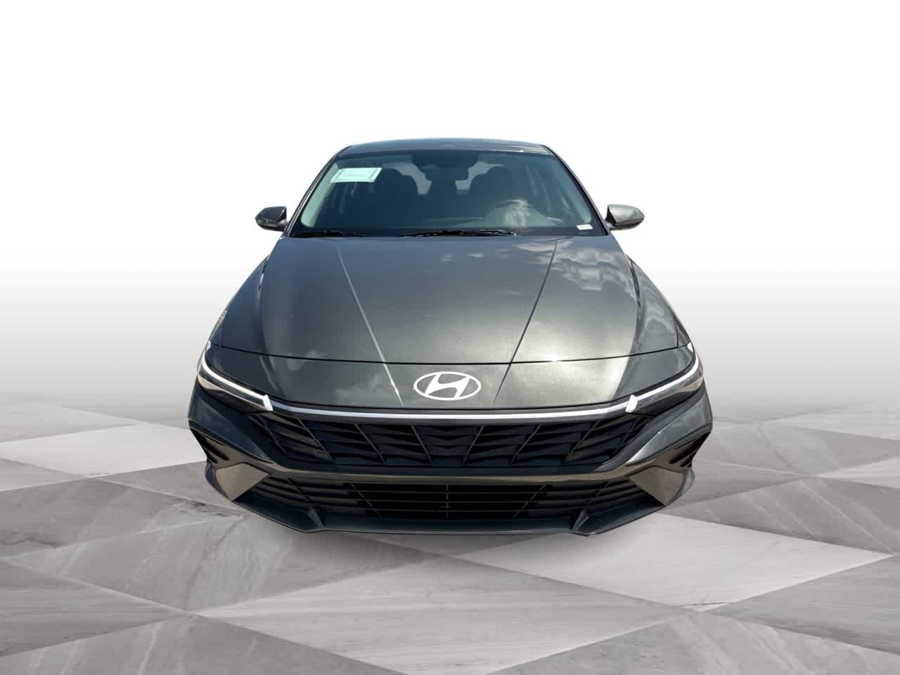Thumbnail: 2025 Hyundai Elantra - 3