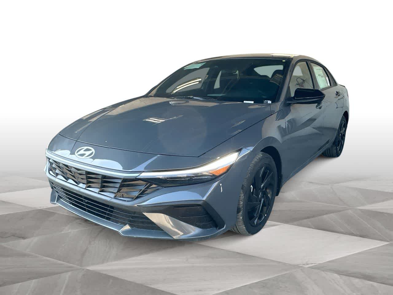 Thumbnail: 2026 Hyundai Elantra - 4