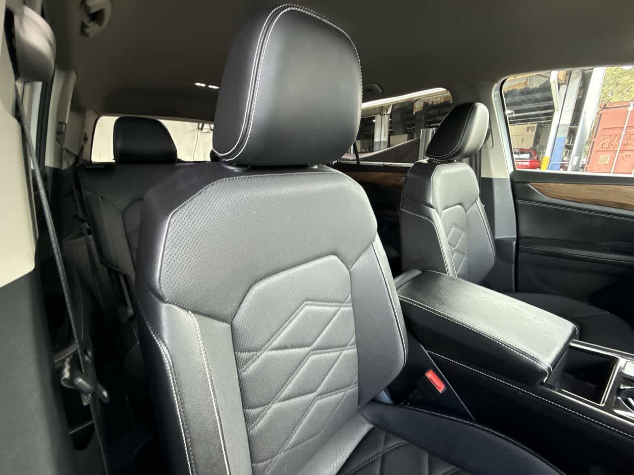 Thumbnail: 2024 Volkswagen Atlas - 27