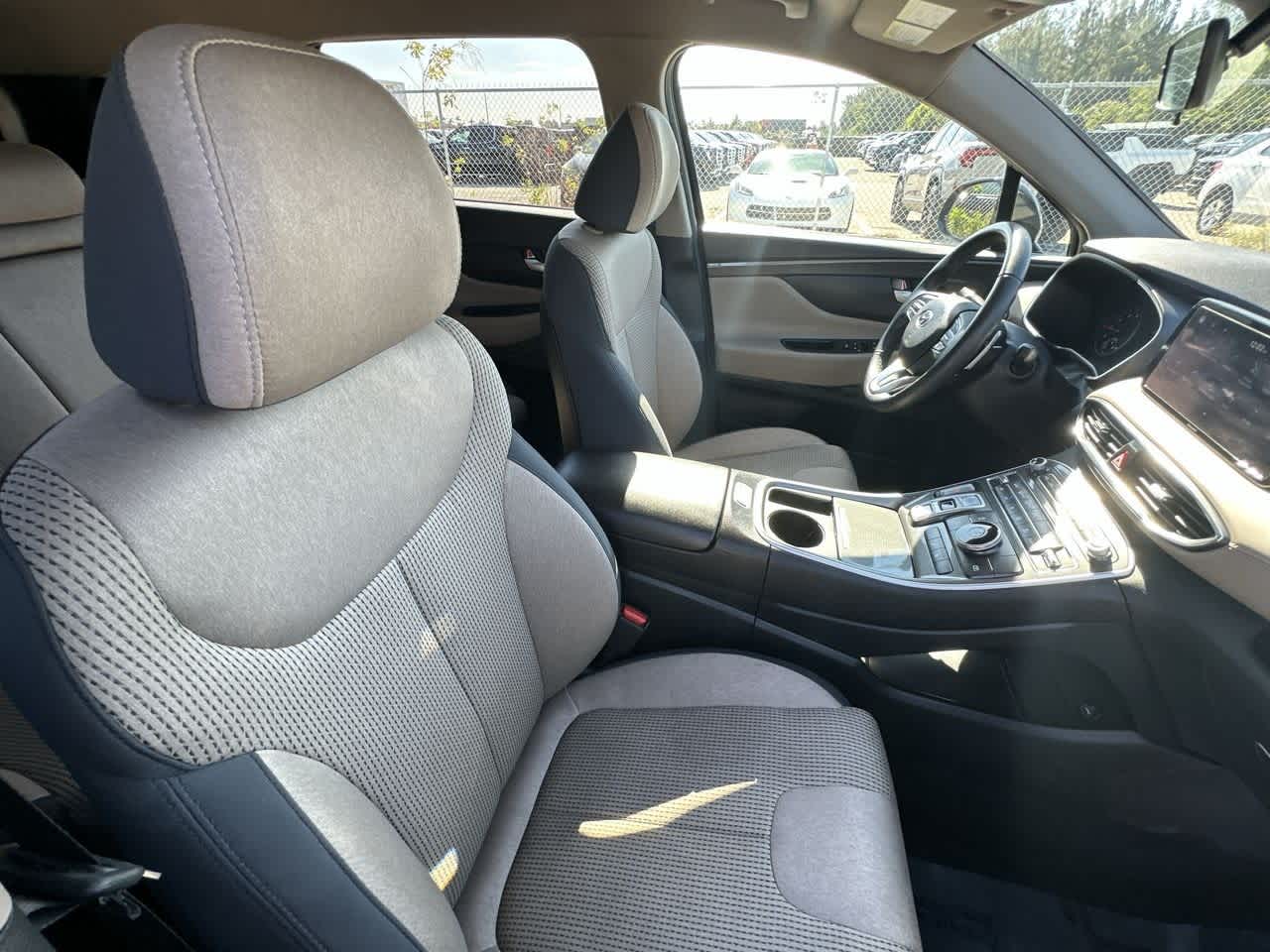 Thumbnail: 2023 Hyundai Santa Fe - 27