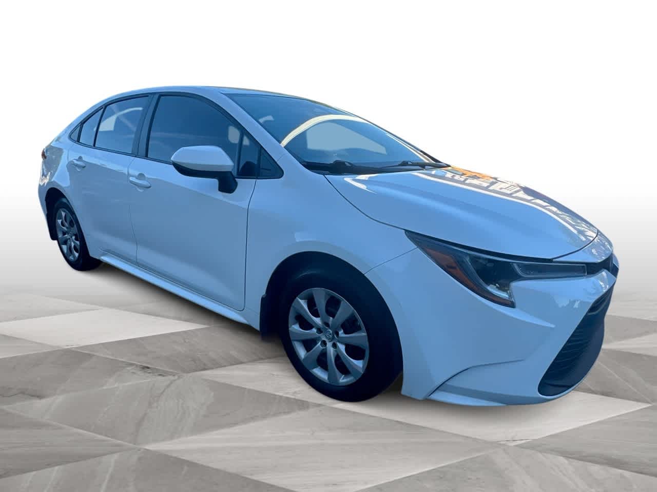Thumbnail: 2025 Toyota Corolla - 2