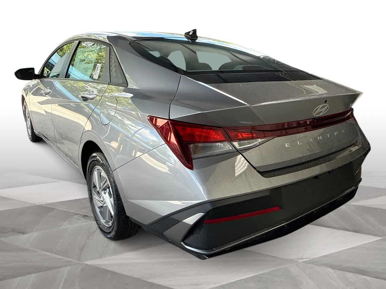 Thumbnail: 2025 Hyundai Elantra - 6