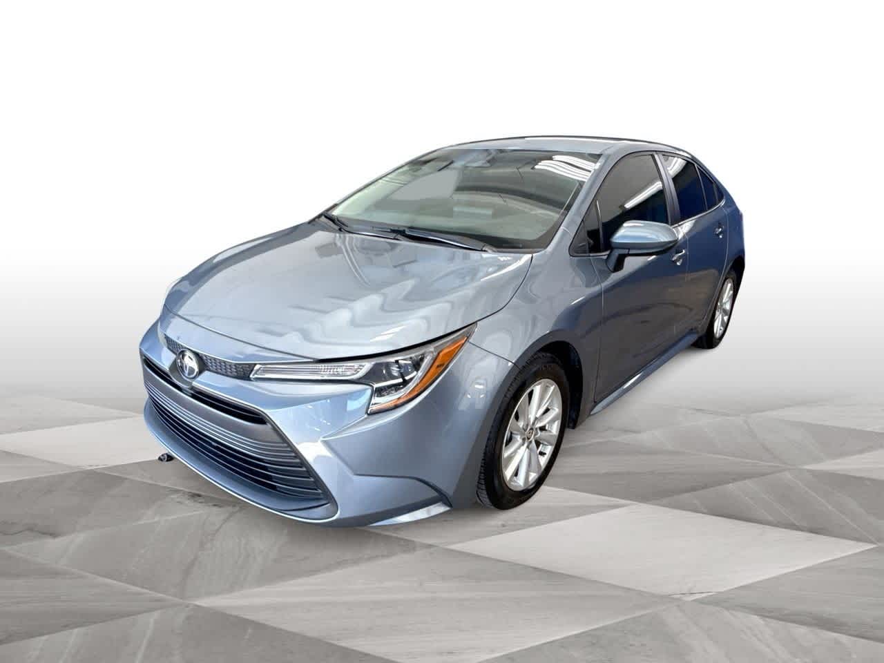 2024 Toyota Corolla LE 4