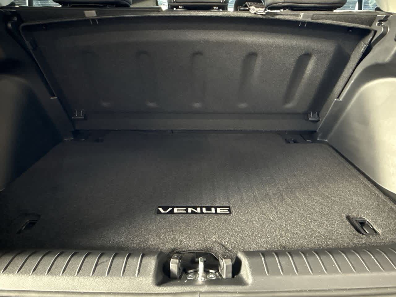 Thumbnail: 2025 Hyundai Venue - 25