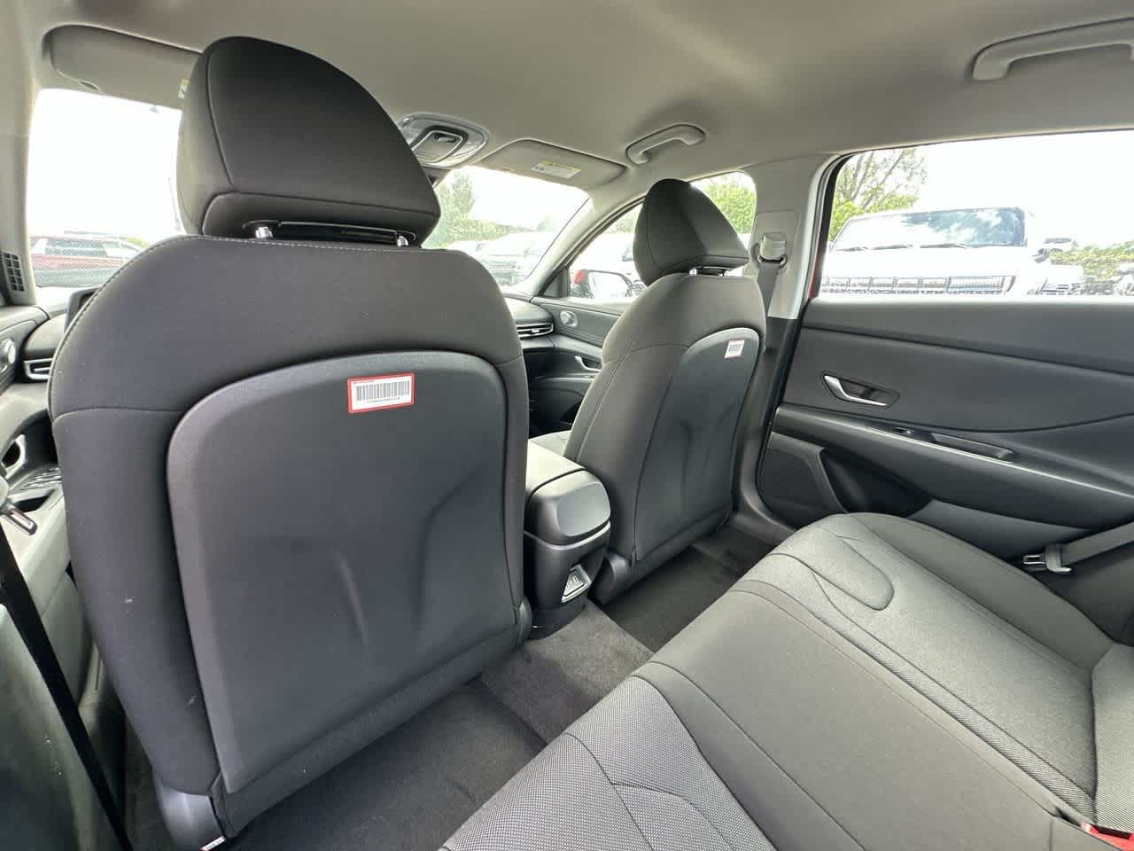 Thumbnail: 2025 Hyundai Elantra - 23