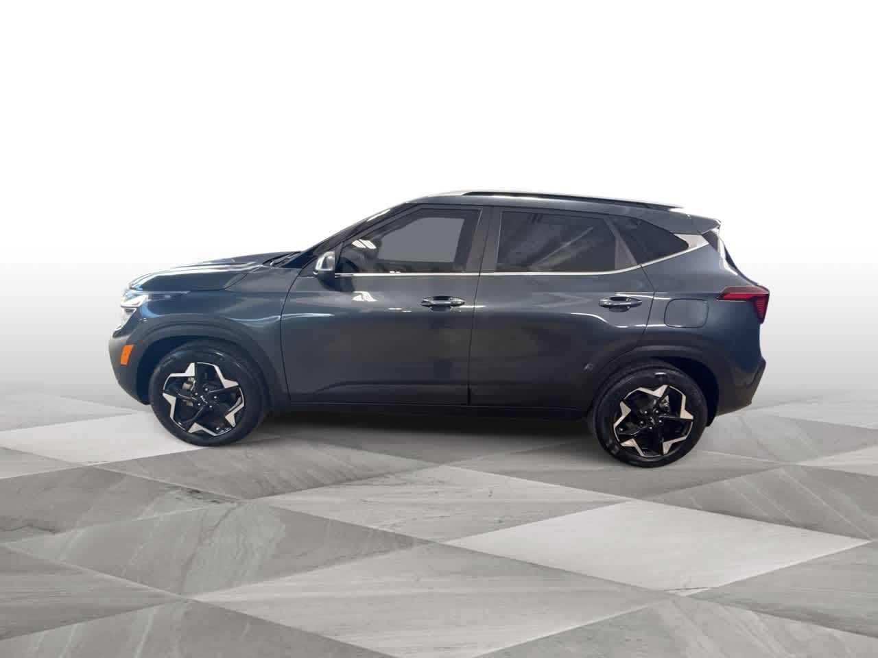 Thumbnail: 2024 Kia Seltos - 5