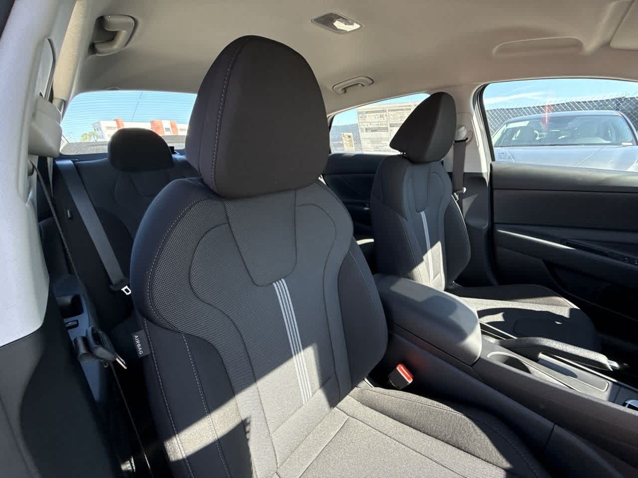 Thumbnail: 2025 Hyundai Elantra - 27