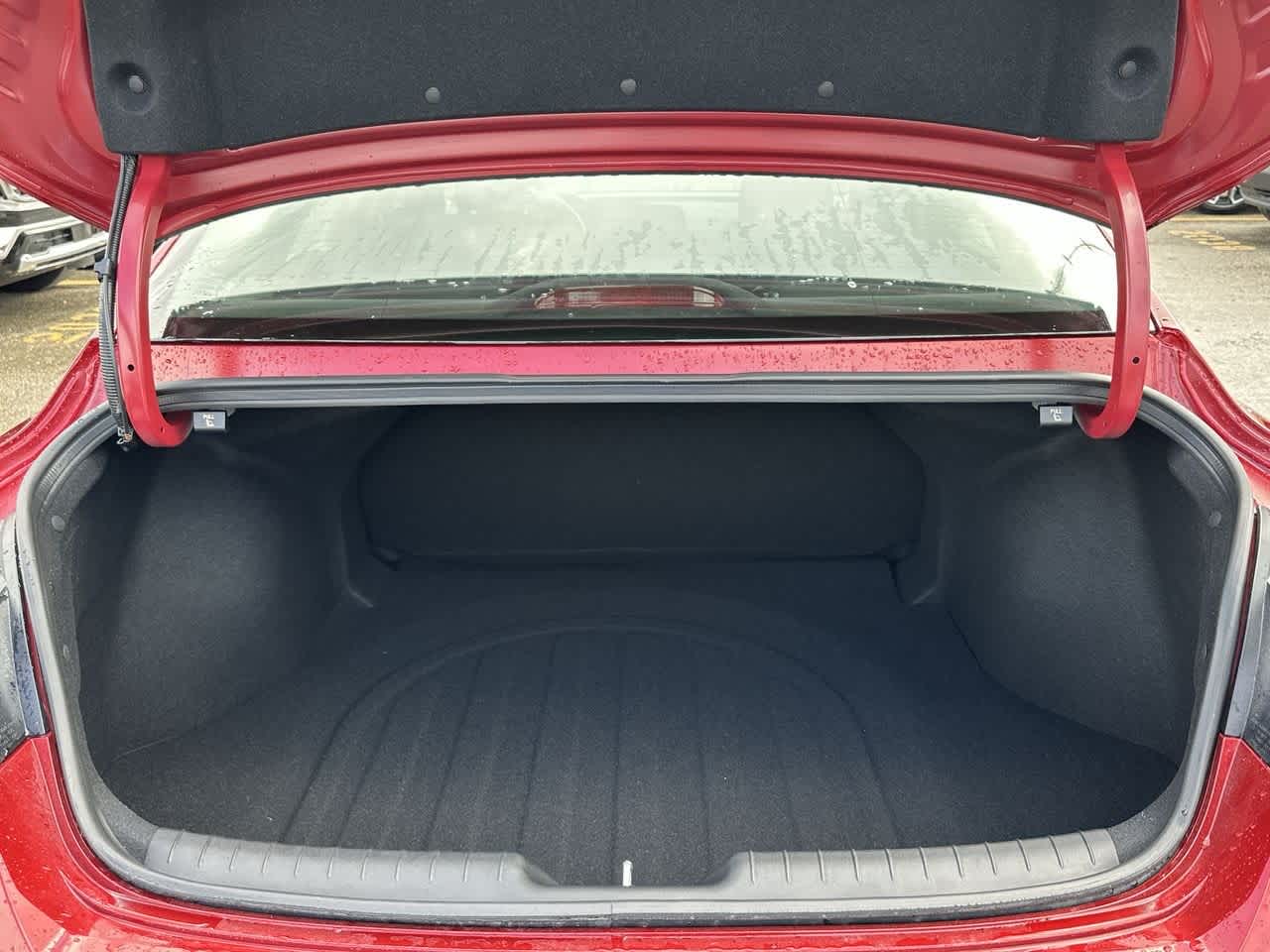 Thumbnail: 2025 Hyundai Elantra - 25