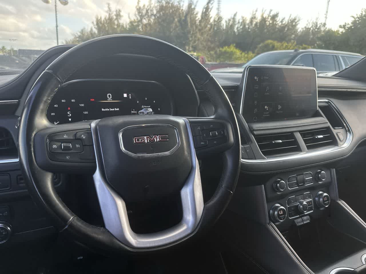 Thumbnail: 2023 GMC Yukon - 13