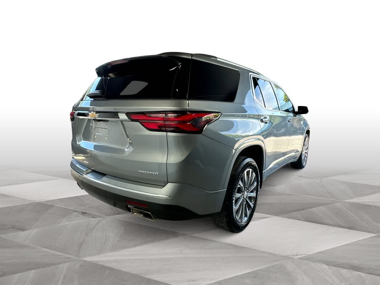 Thumbnail: 2023 Chevrolet Traverse - 8