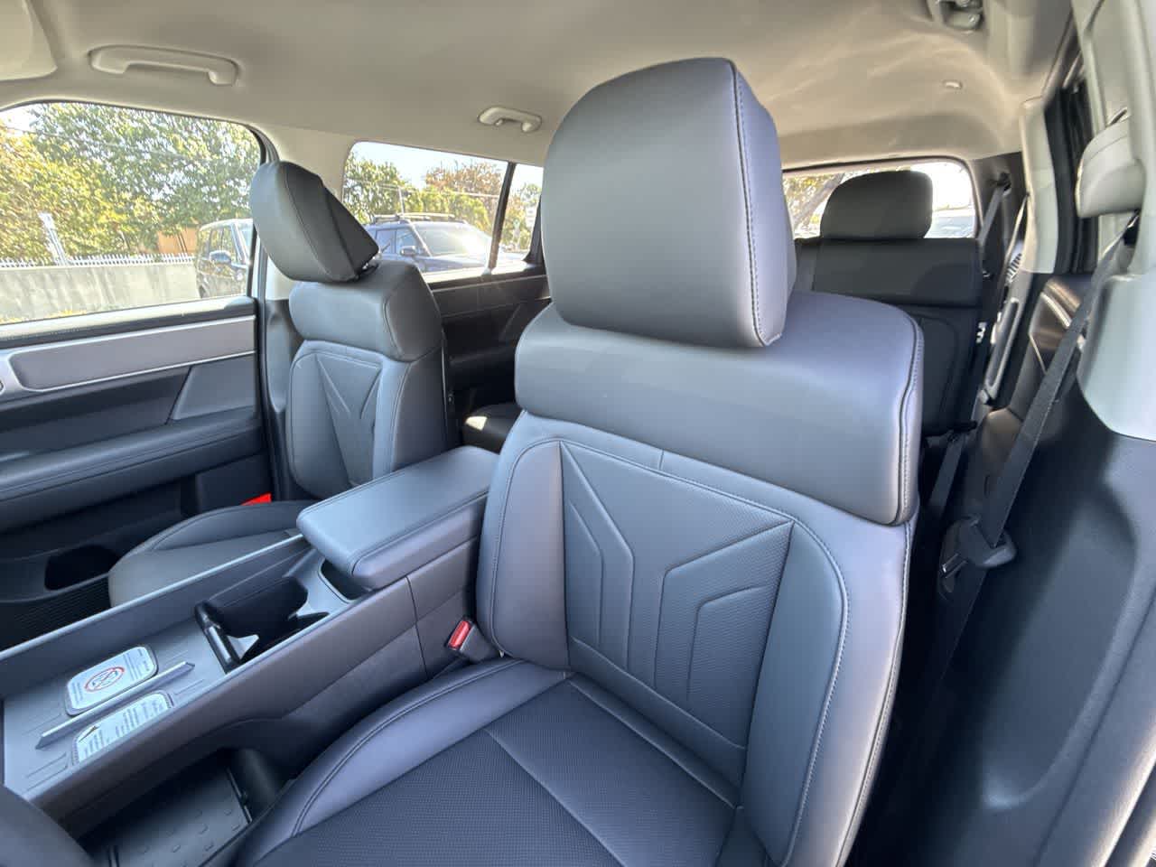 Thumbnail: 2026 Hyundai Santa Fe - 14