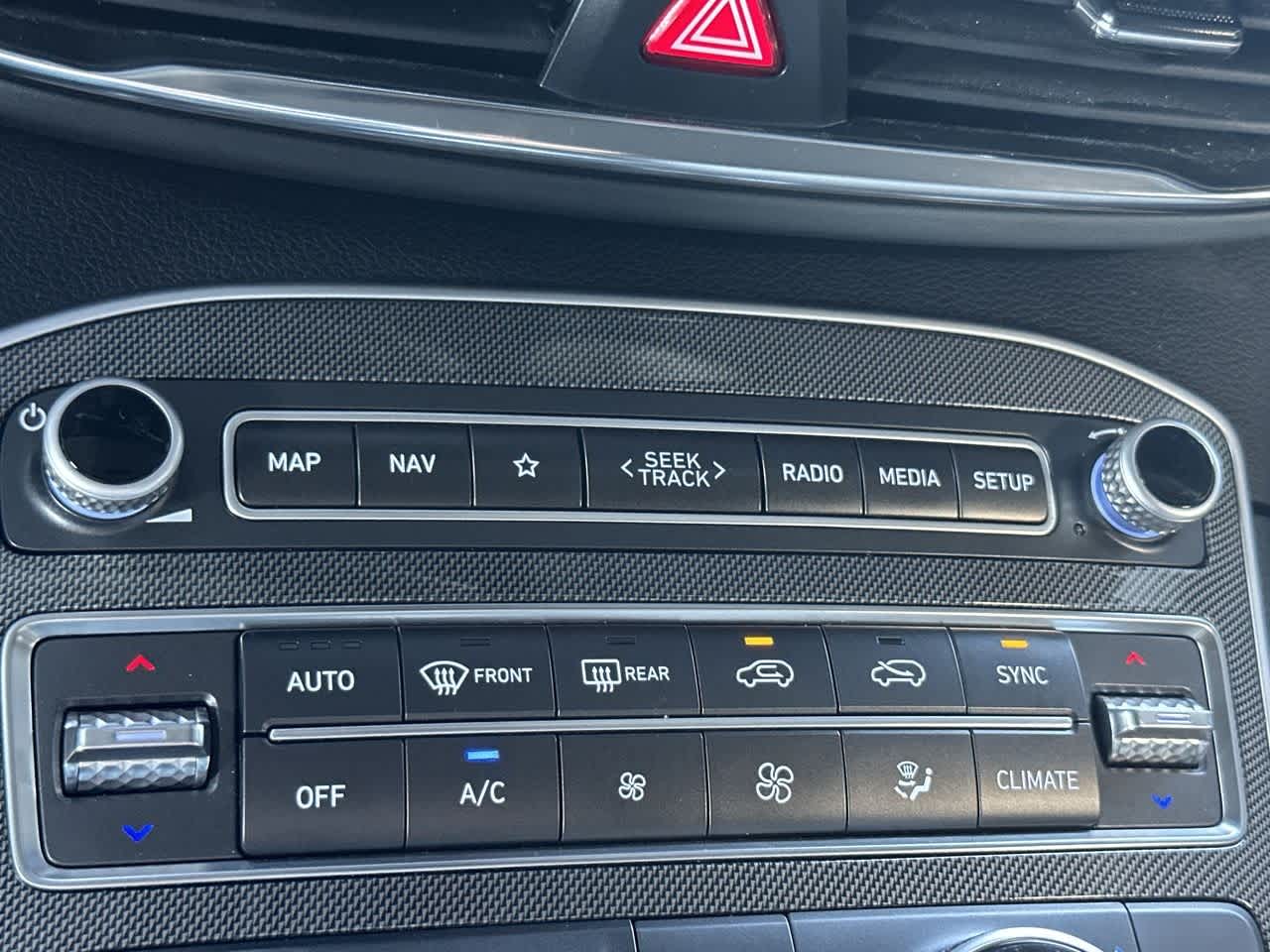 Thumbnail: 2023 Hyundai Santa Fe - 20