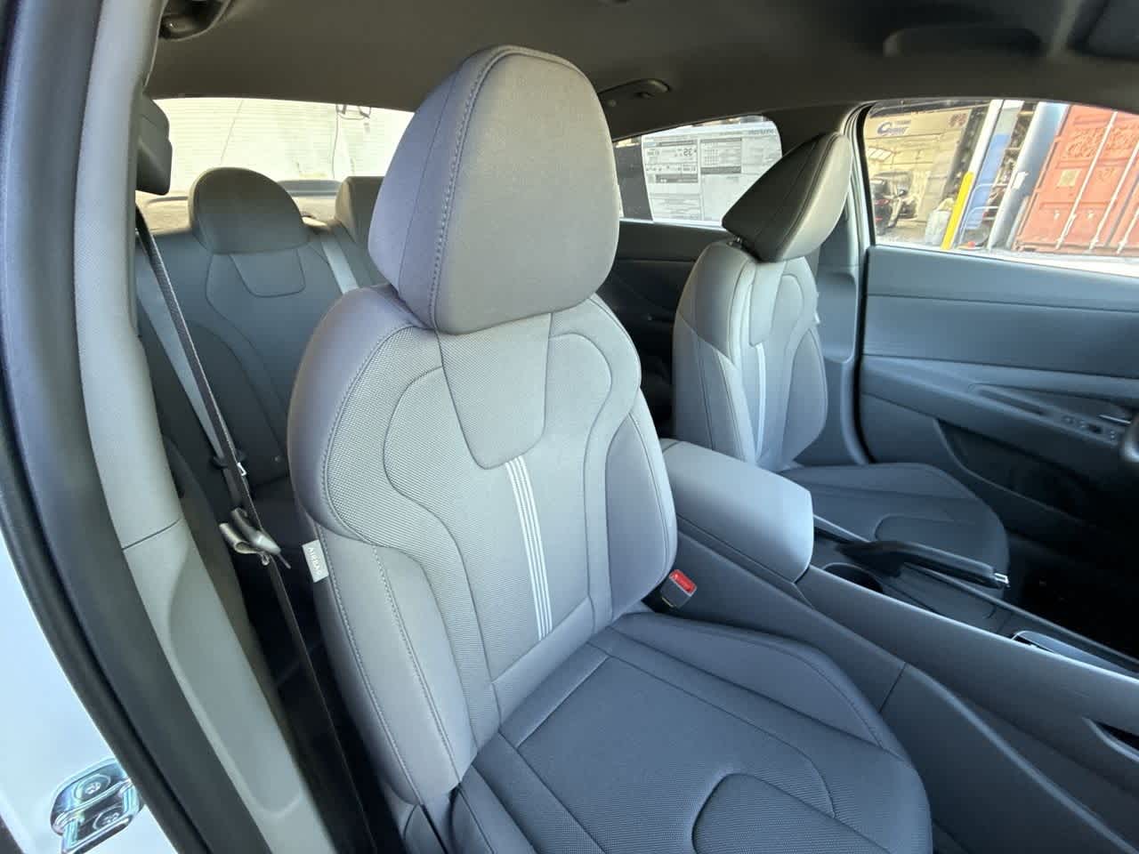 Thumbnail: 2026 Hyundai Elantra - 27