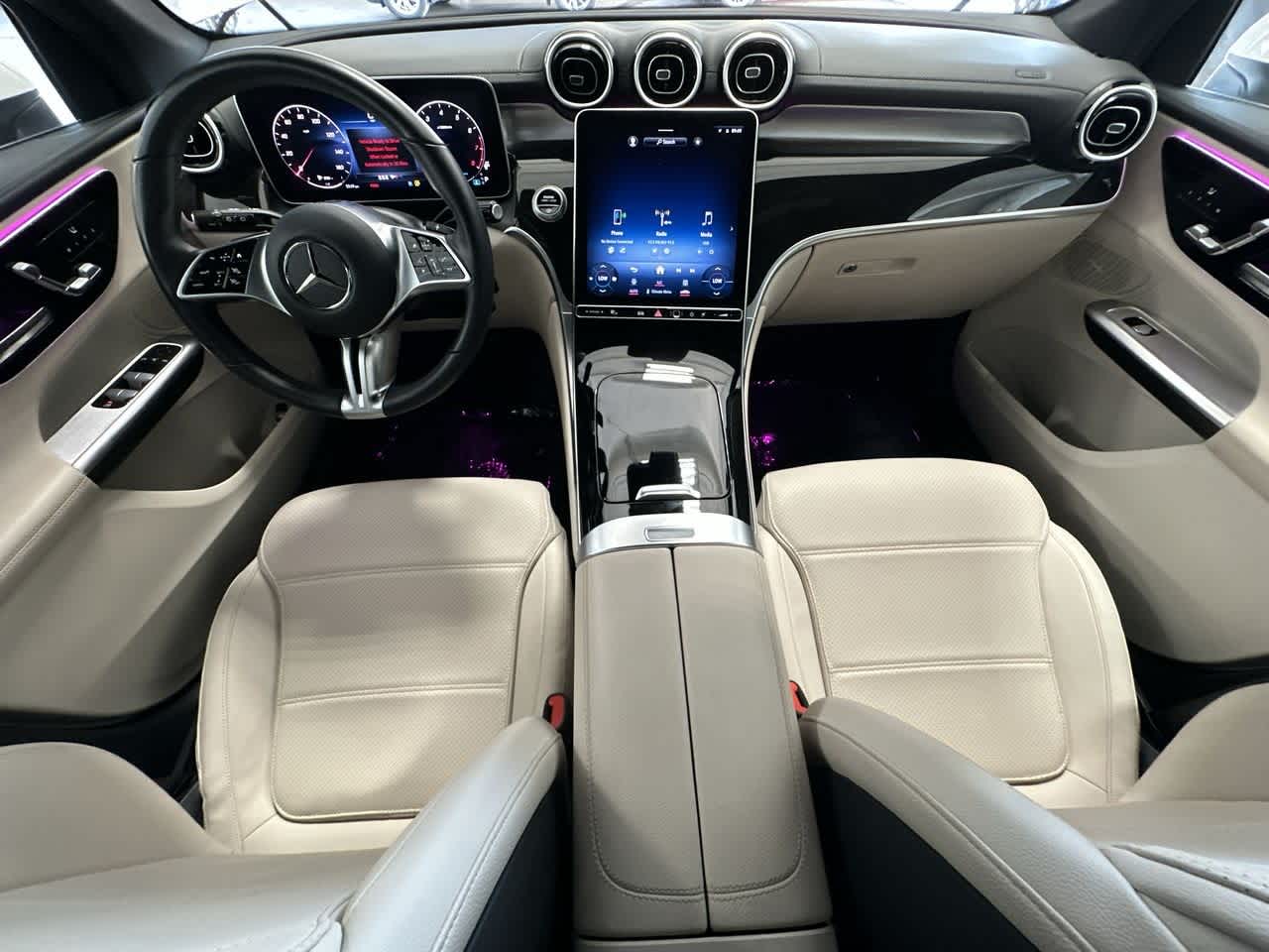 Thumbnail: 2024 Mercedes-Benz GLC - 24
