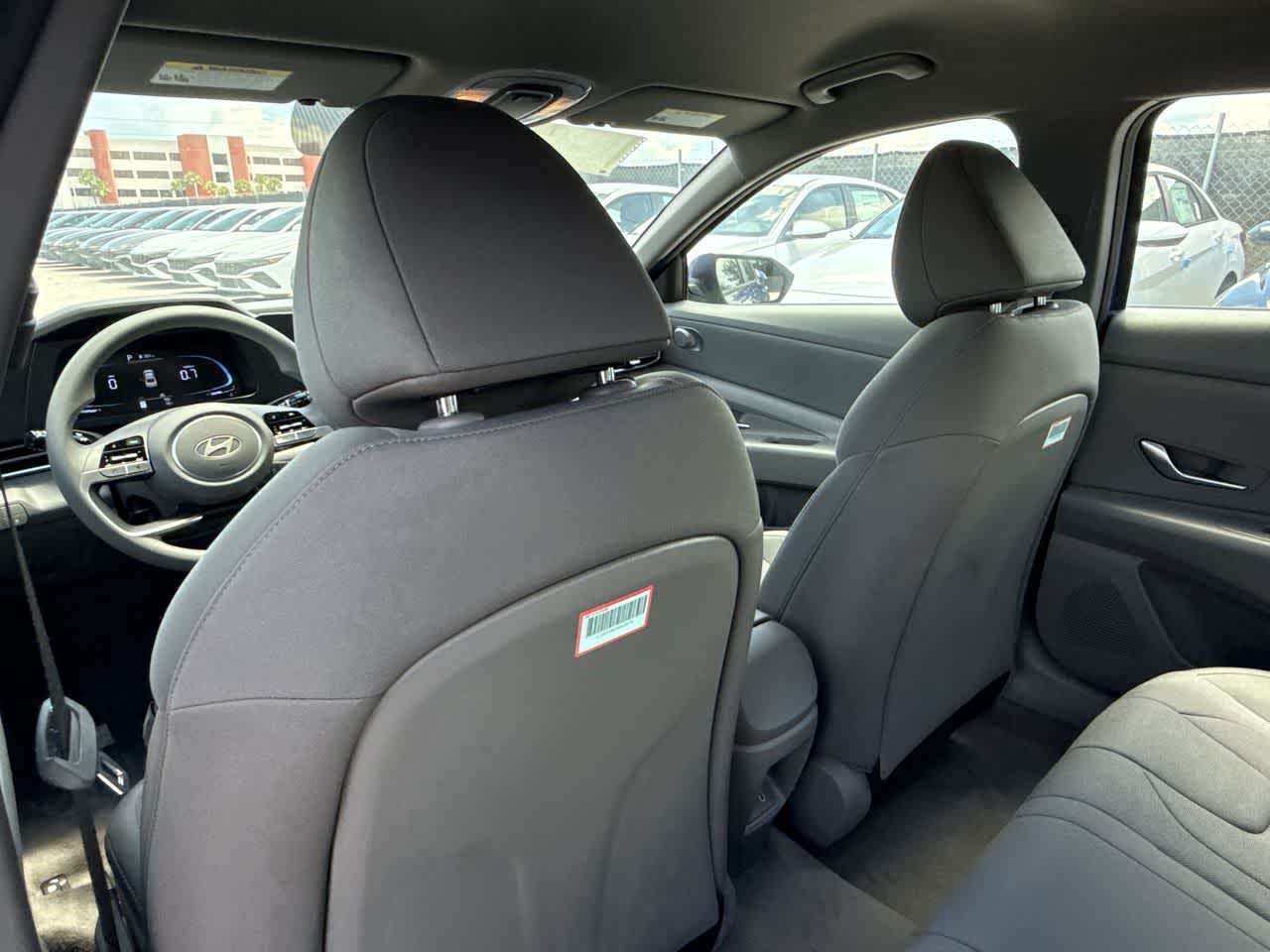 Thumbnail: 2025 Hyundai Elantra - 23