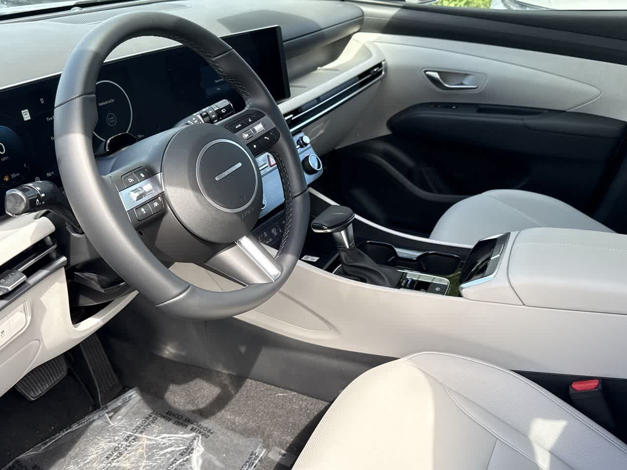 Thumbnail: 2025 Hyundai Tucson - 13