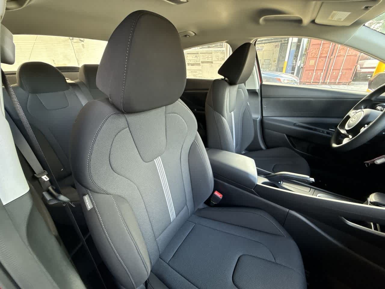 Thumbnail: 2025 Hyundai Elantra - 27