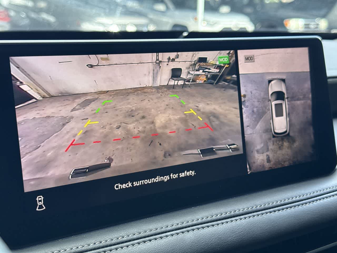 Thumbnail: 2023 INFINITI QX60 - 19