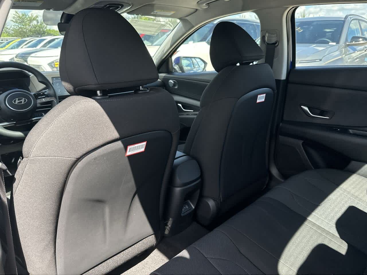 Thumbnail: 2025 Hyundai Elantra - 23