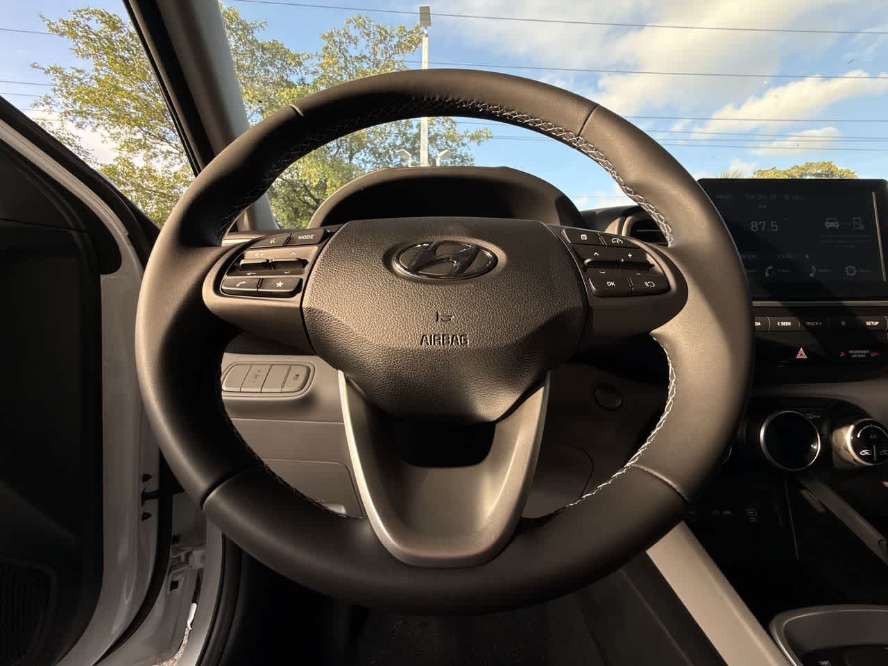 Thumbnail: 2025 Hyundai Venue - 15