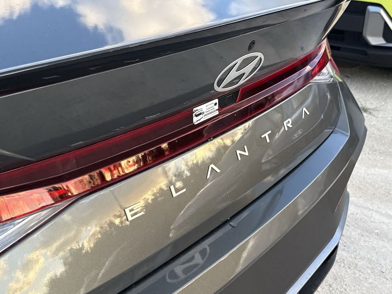 Thumbnail: 2026 Hyundai Elantra - 10