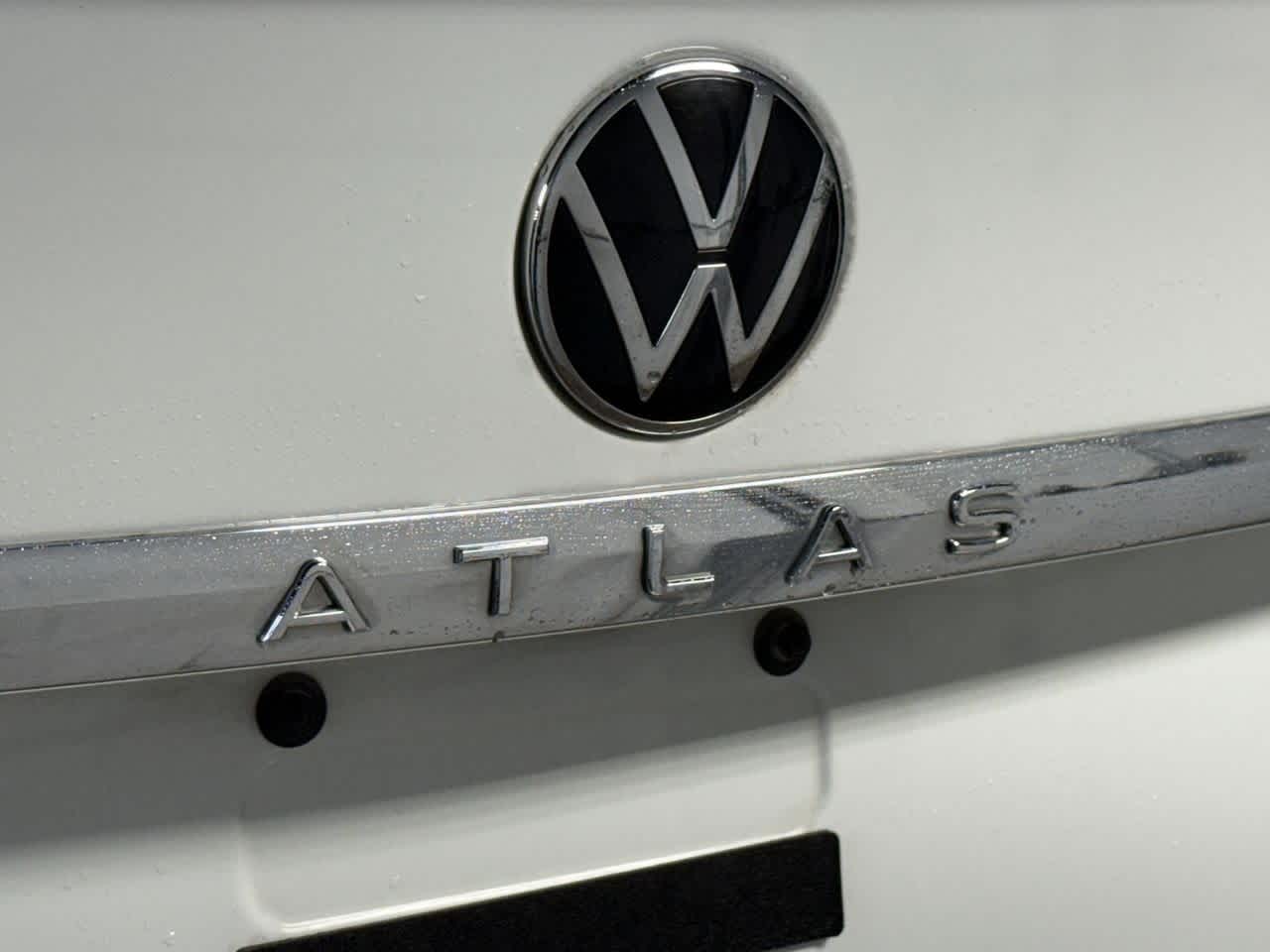 Thumbnail: 2022 Volkswagen Atlas - 10