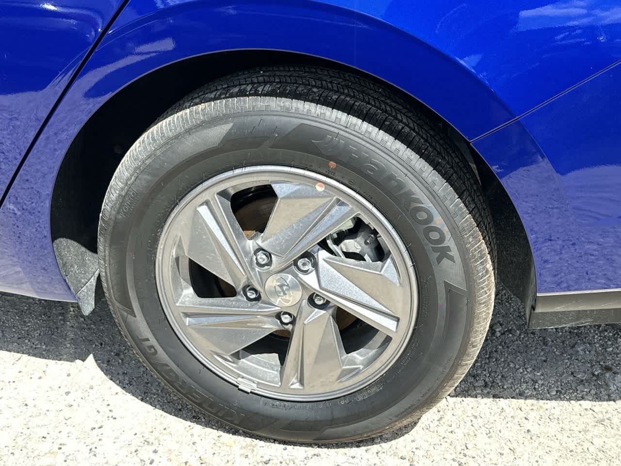 Thumbnail: 2025 Hyundai Elantra - 11