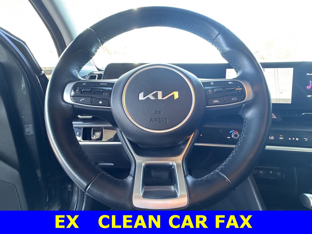 Thumbnail: 2023 Kia Sportage - 15