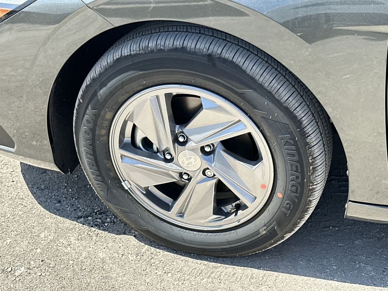 Thumbnail: 2025 Hyundai Elantra - 11