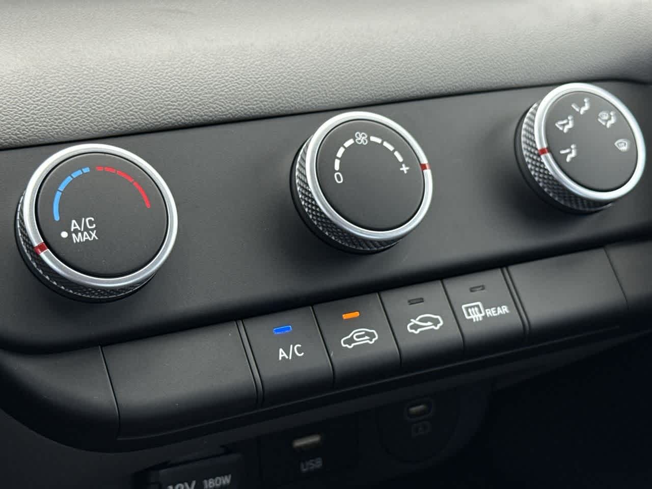 Thumbnail: 2025 Hyundai Elantra - 20