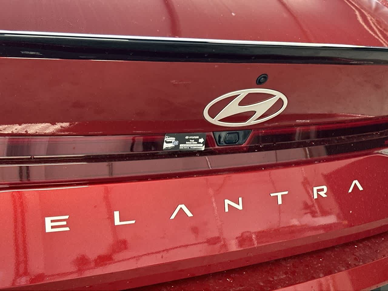 Thumbnail: 2025 Hyundai Elantra - 10