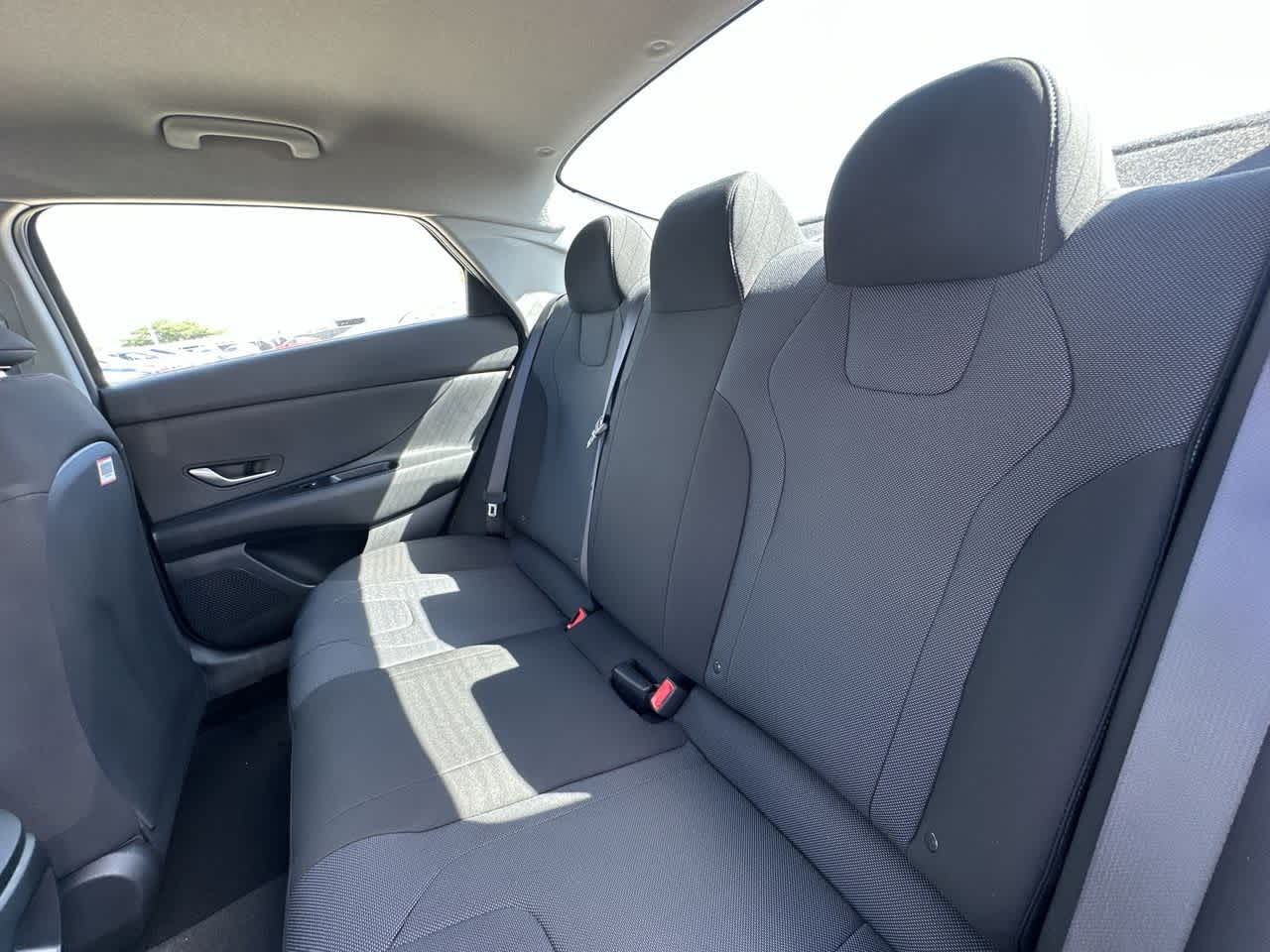 Thumbnail: 2025 Hyundai Elantra - 22