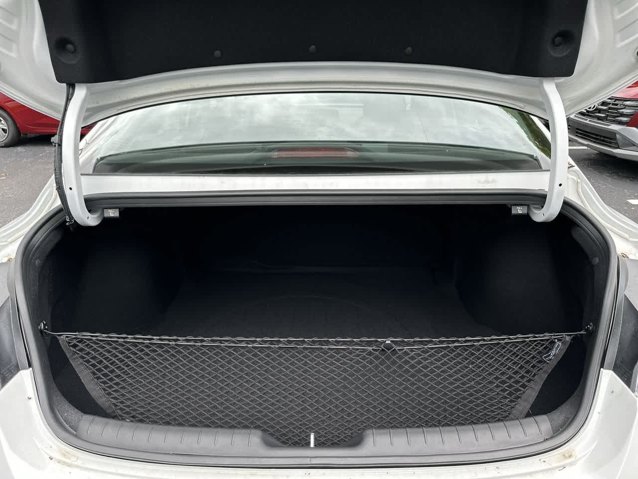 Thumbnail: 2025 Hyundai Elantra - 25