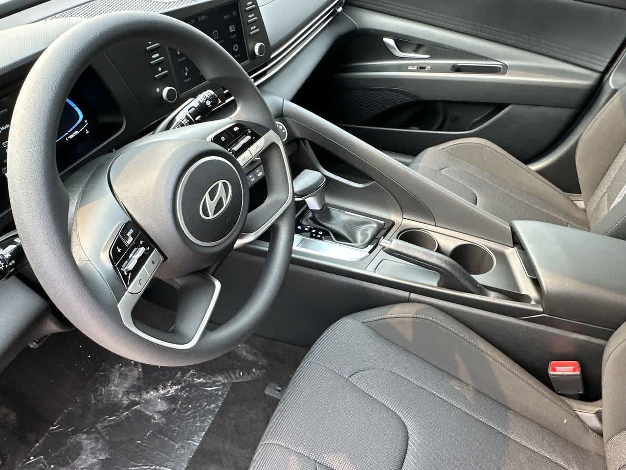 Thumbnail: 2025 Hyundai Elantra - 13