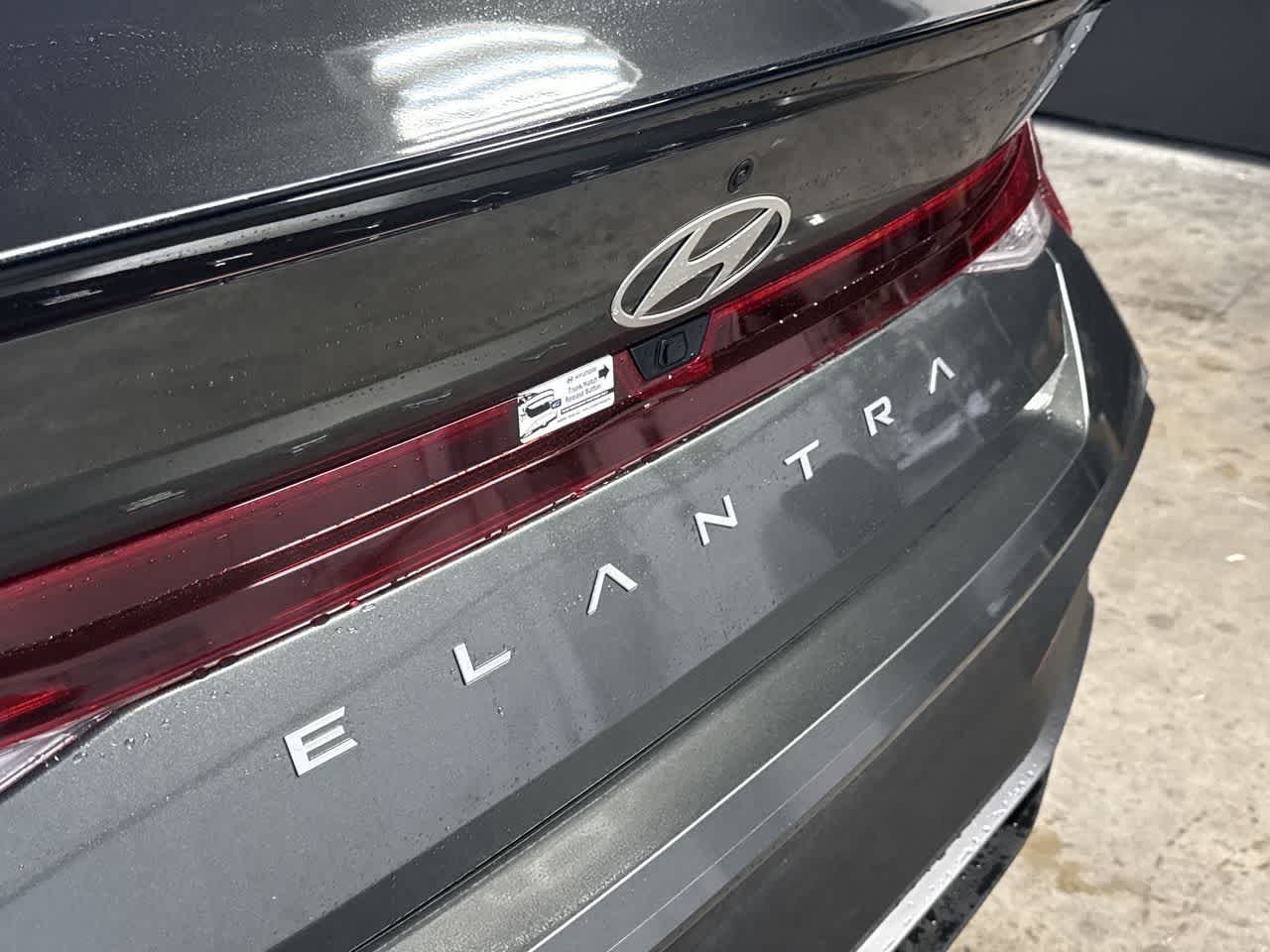 Thumbnail: 2026 Hyundai Elantra - 10