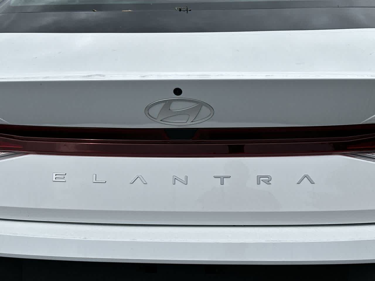 Thumbnail: 2025 Hyundai Elantra - 10