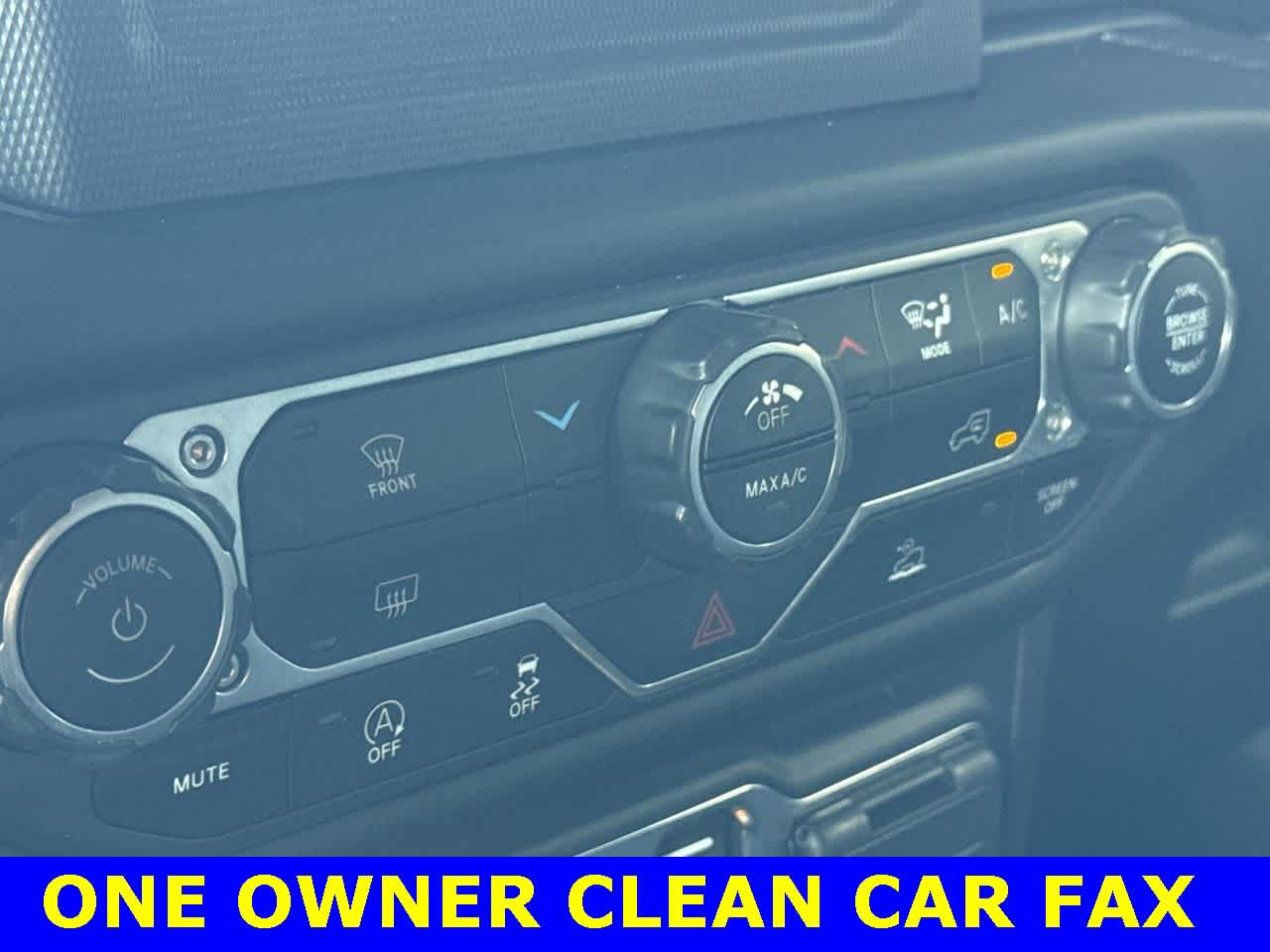 Thumbnail: 2023 Jeep Wrangler - 20