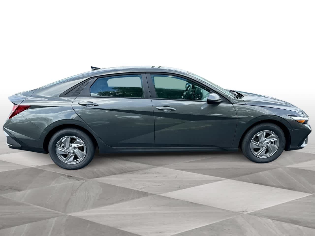 Thumbnail: 2025 Hyundai Elantra - 9