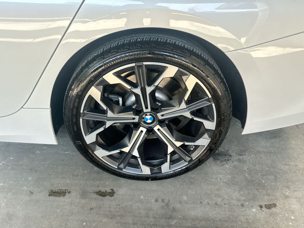 Thumbnail: 2025 BMW 3 Series - 11