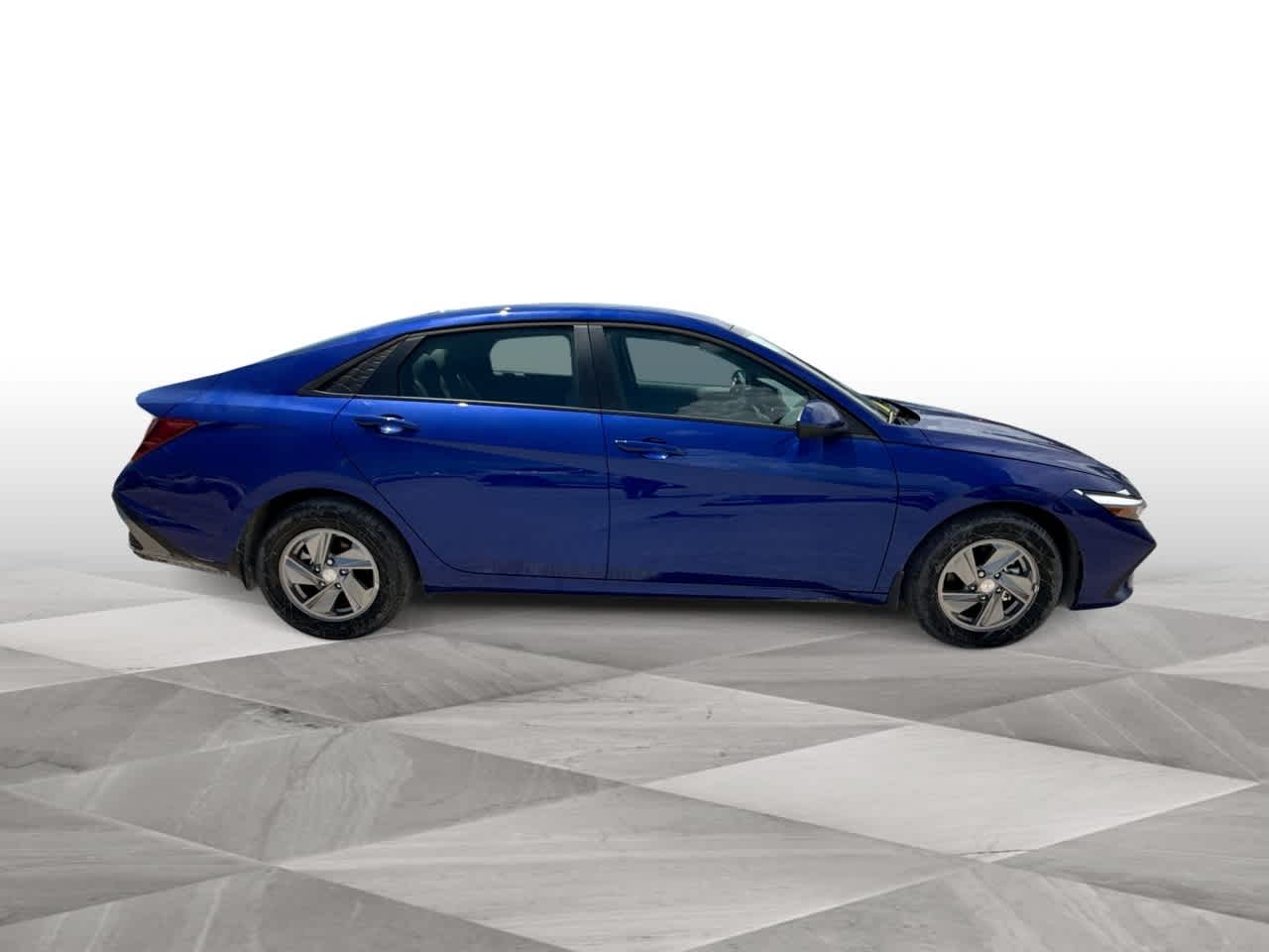 Thumbnail: 2025 Hyundai Elantra - 9