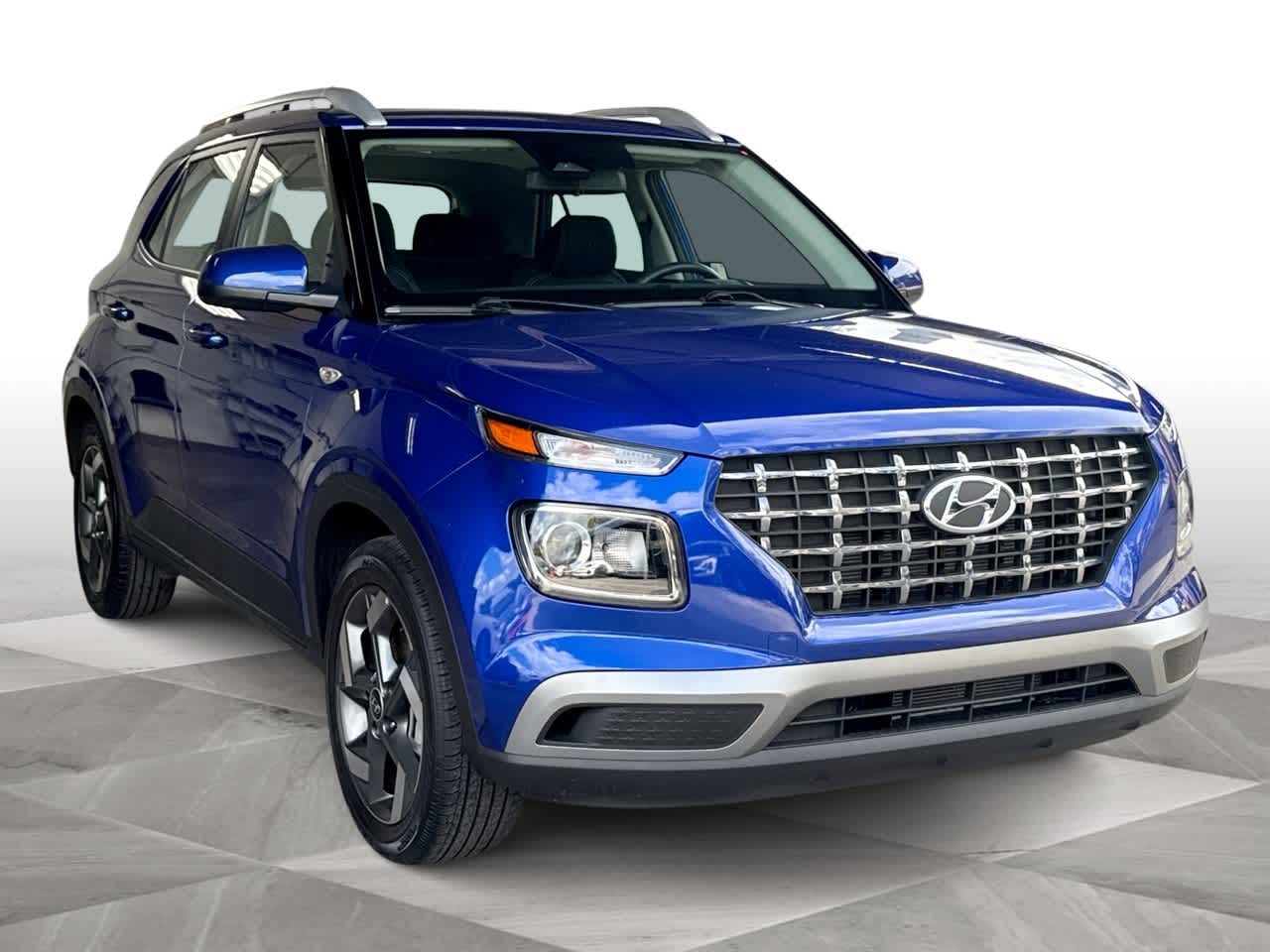 Thumbnail: 2025 Hyundai Venue - 2