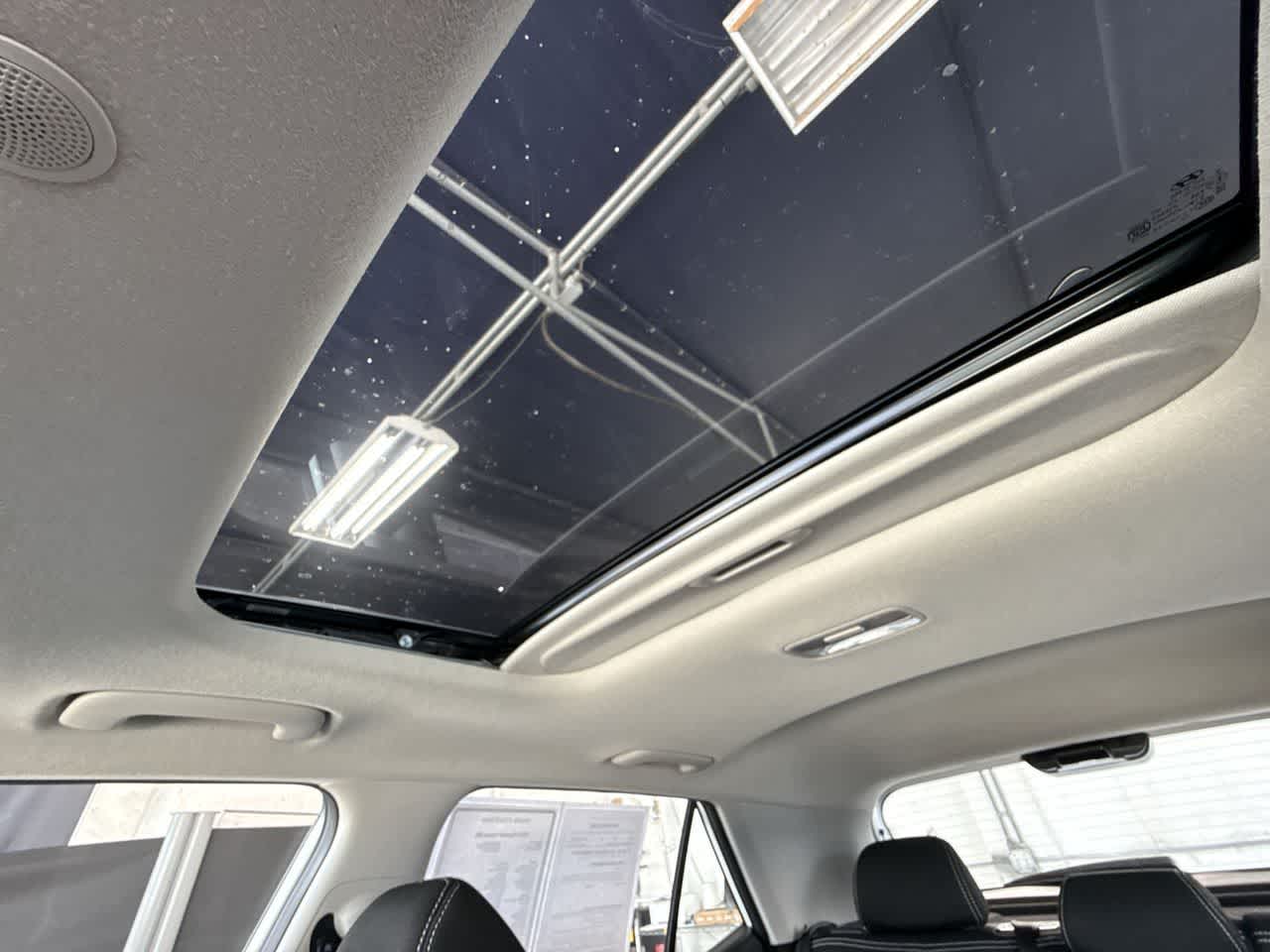 Thumbnail: 2025 Hyundai Venue - 17