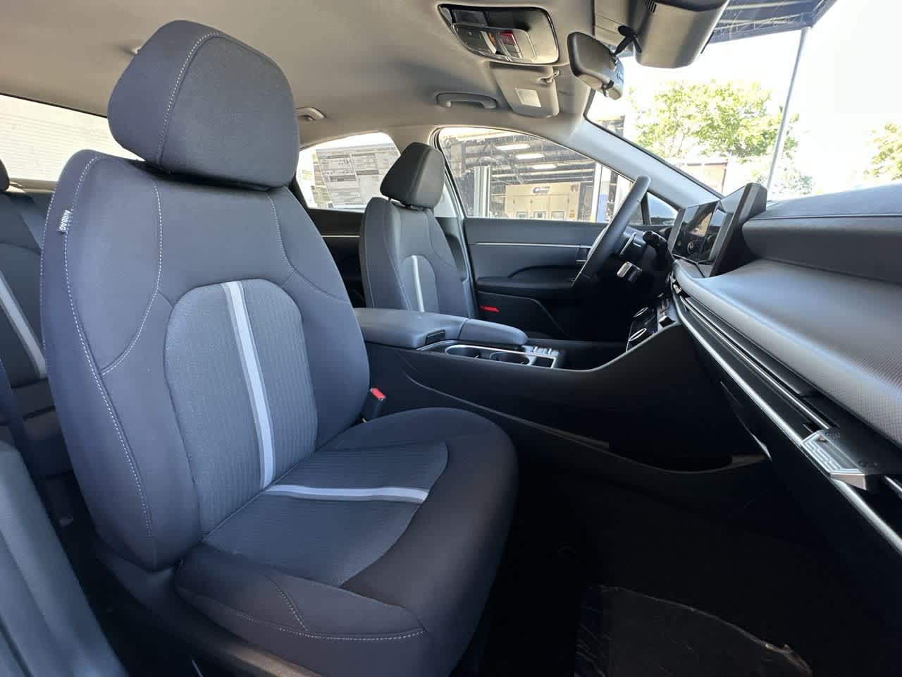 Thumbnail: 2025 Hyundai Sonata - 27