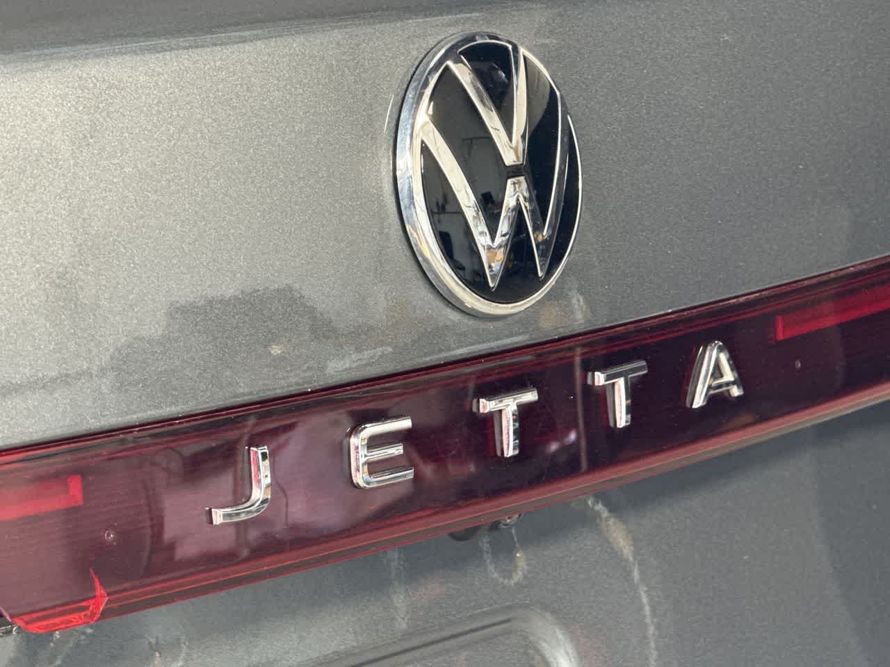 Thumbnail: 2025 Volkswagen Jetta - 10