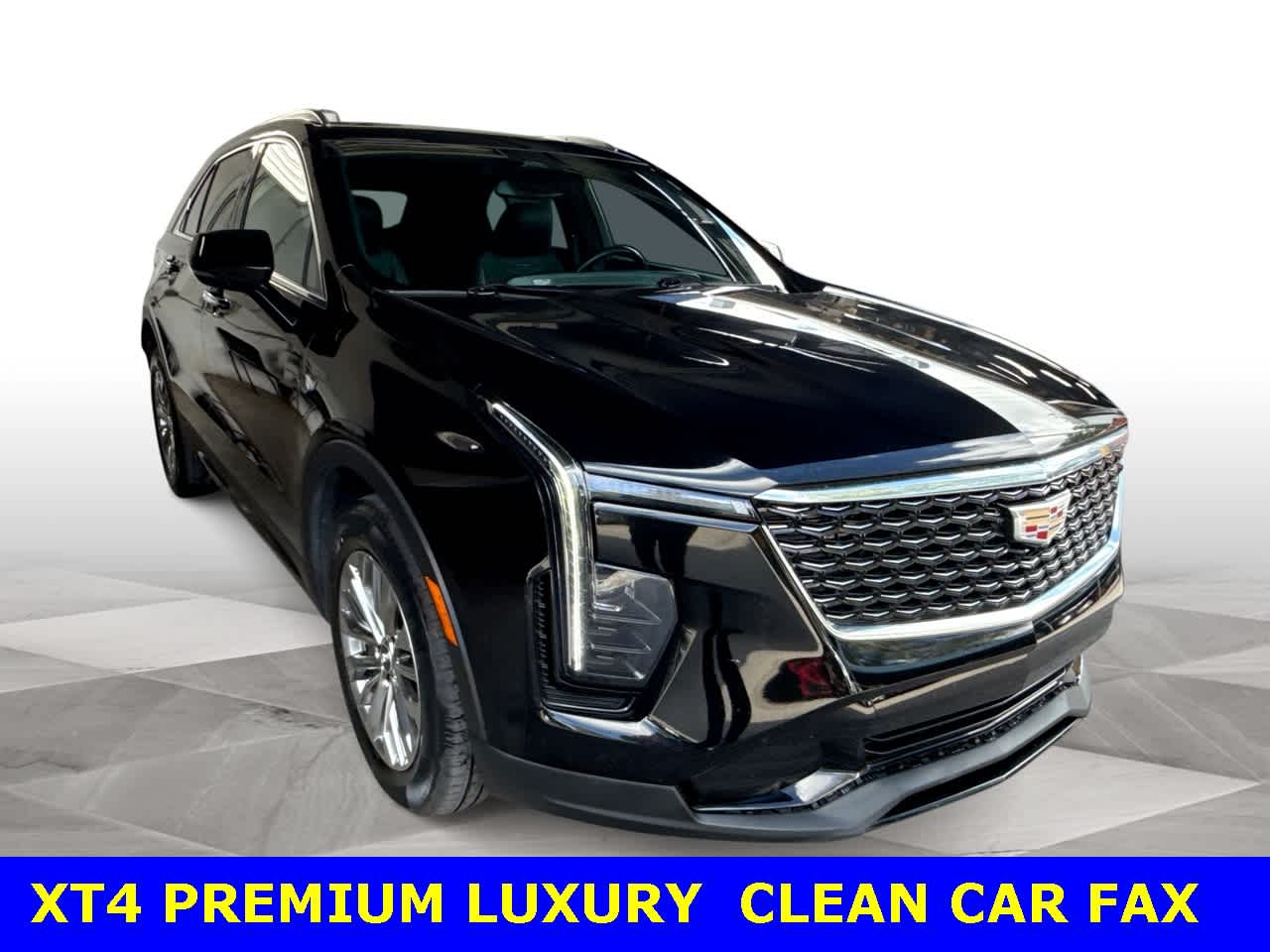 Thumbnail: 2024 Cadillac XT4 - 2