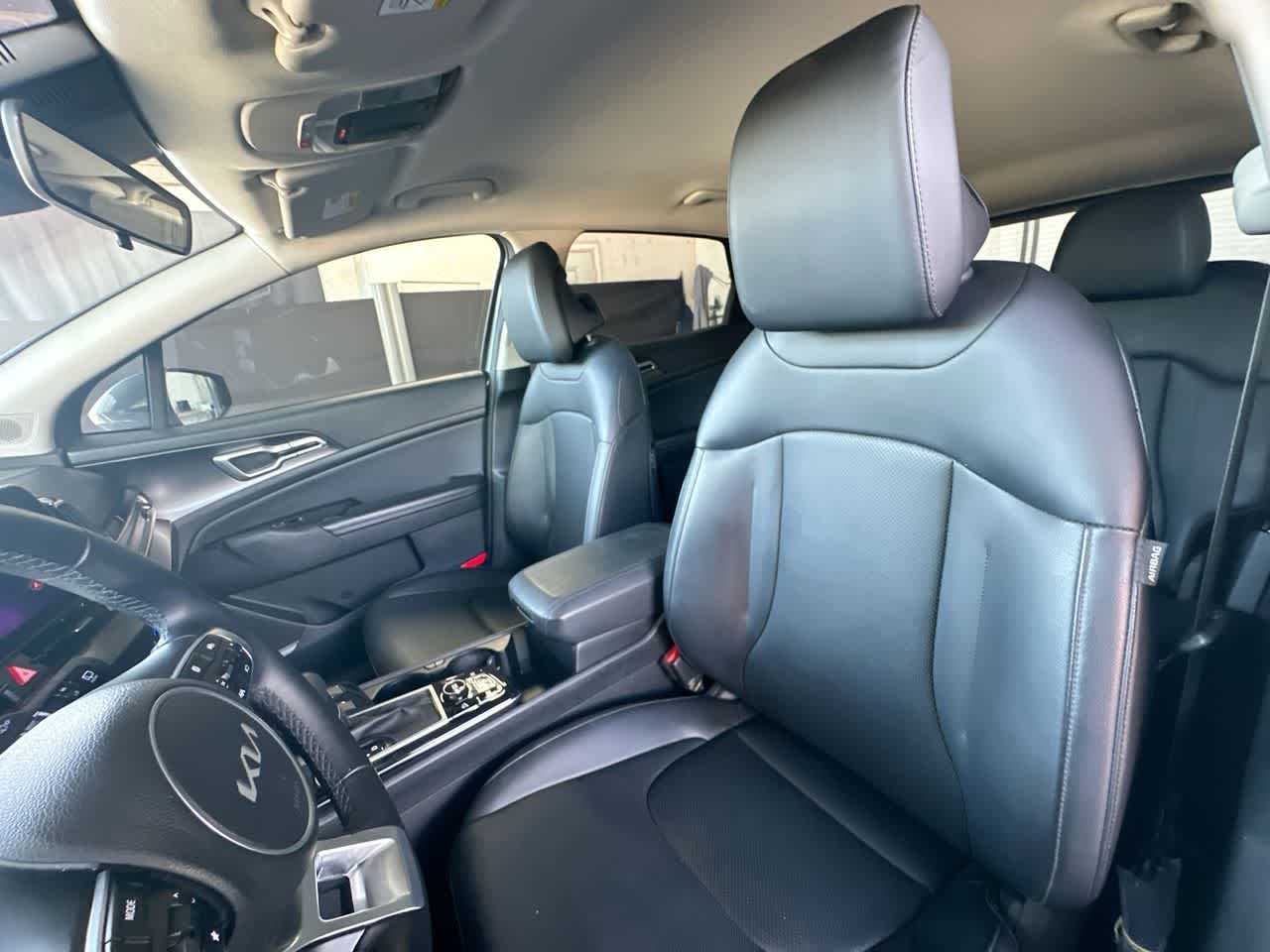 Thumbnail: 2023 Kia Sportage - 14