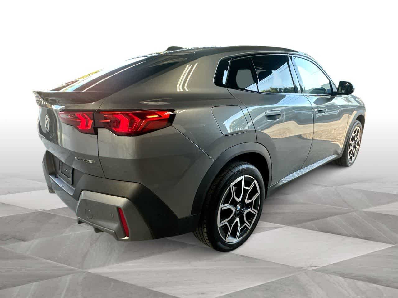 Thumbnail: 2025 BMW X2 - 8