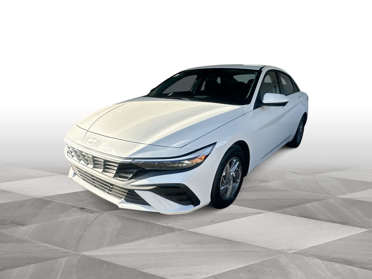 Thumbnail: 2026 Hyundai Elantra - 4
