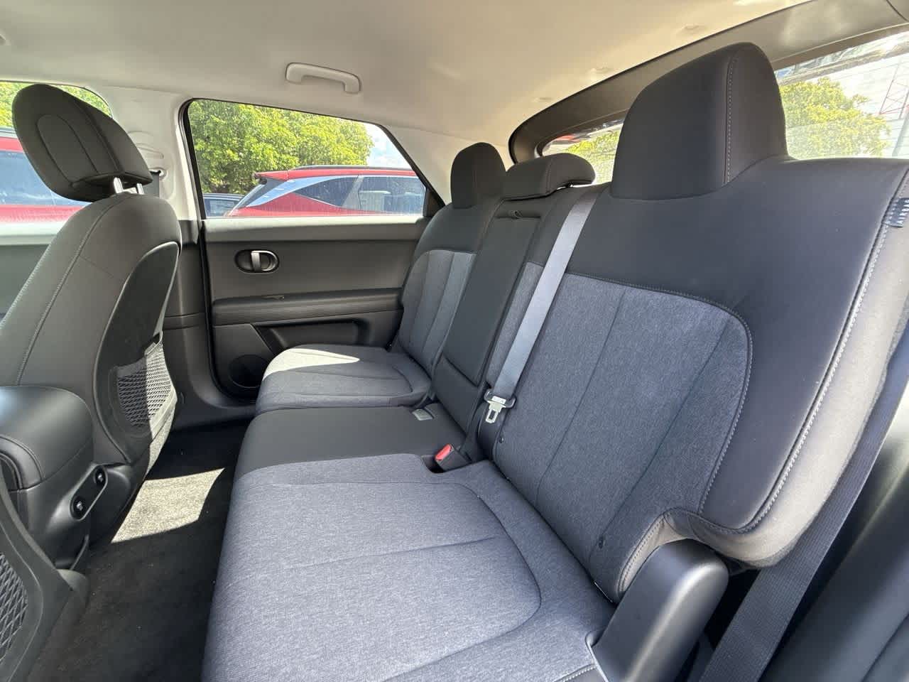 Thumbnail: 2025 Hyundai Ioniq 5 - 22